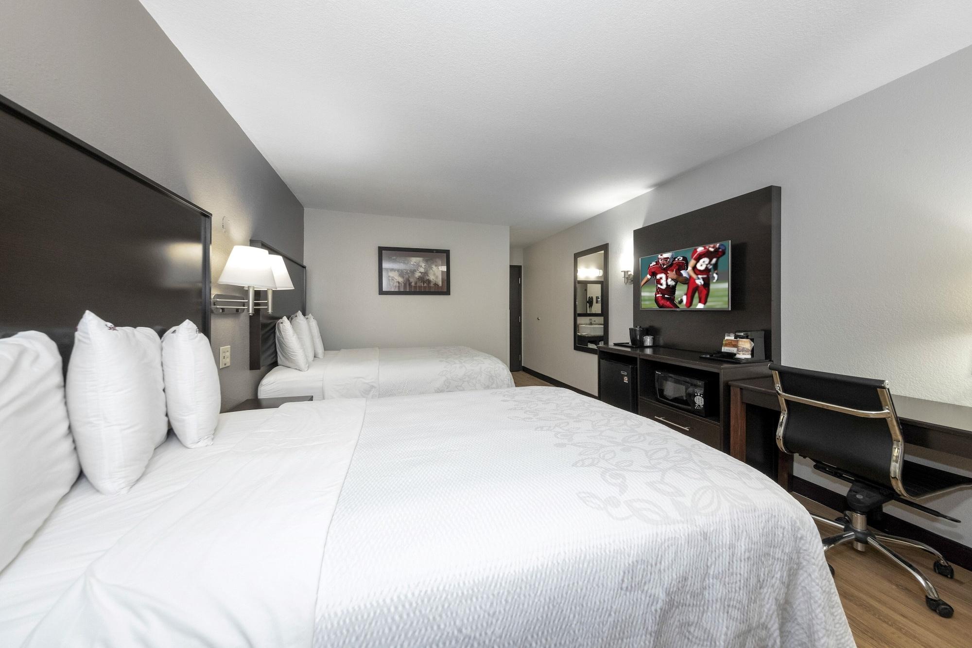 Red Roof Inn Plus+ Huntsville Exterior foto